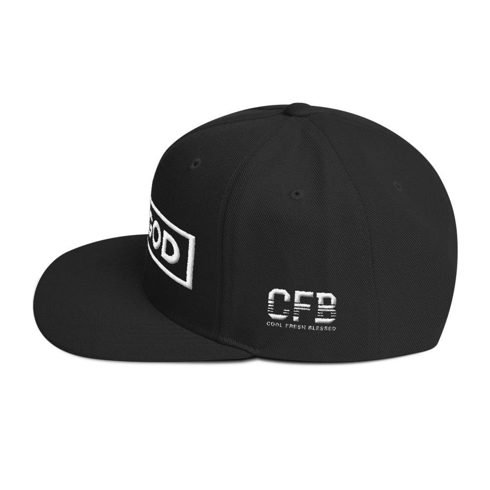 m+G Snapback Hat (white on black)